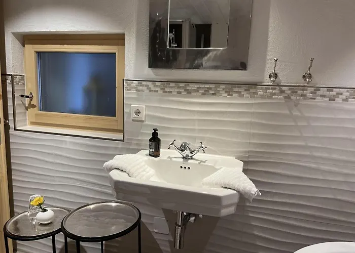 Schoenbachhof 希尔兹